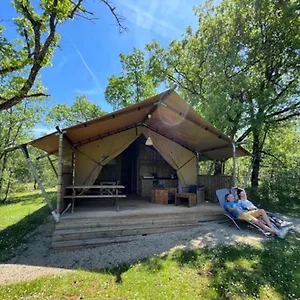  Camping De Bois-redon France